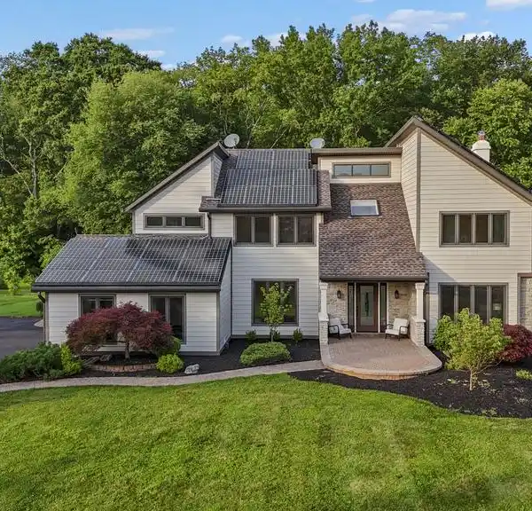 EXCEPTIONAL RESIDENCE IN PRINCETON CHASE
