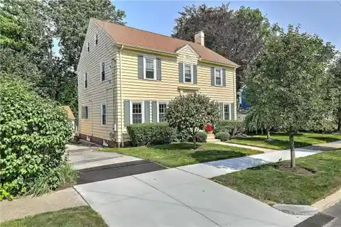 Move-In Ready Center Hall Colonial