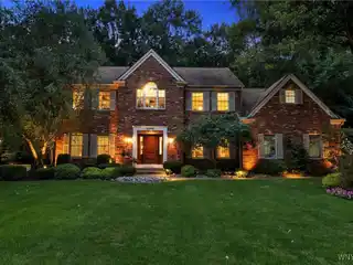Elegant Home Surrounded by Nature’s Beauty