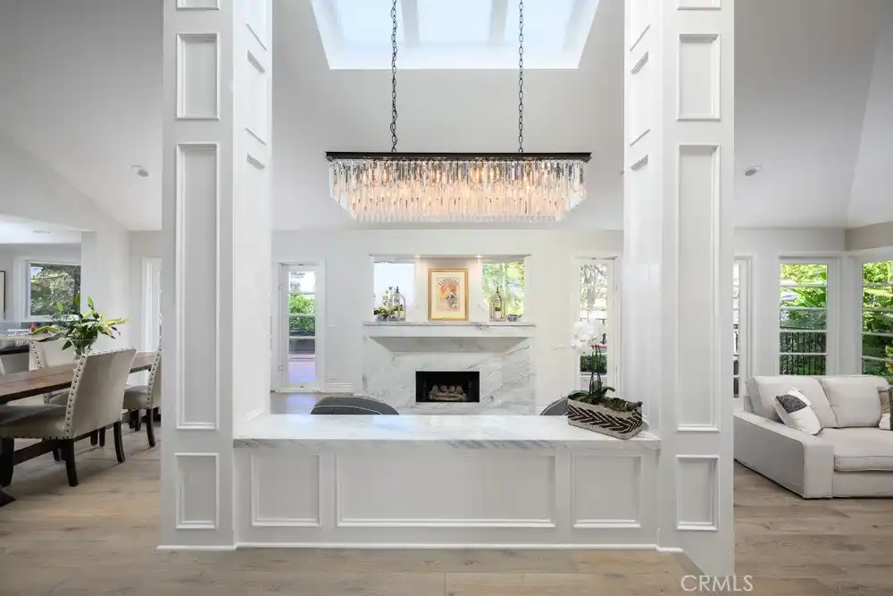 Exquisitely Renovated Condominium