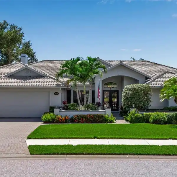 PRIVATE POOL OASIS IN GATED DEER CREEK