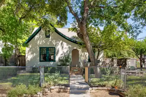 Wonderfully Restored Tudor in Ideal Shoal Crest Location