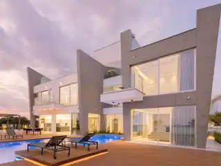 Coastal Luxury at Its Finest