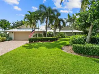 Live the Ultimate Florida Lifestyle