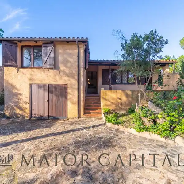 SECLUDED COUNTRY HOME IN CAPO CODA CAVALLO