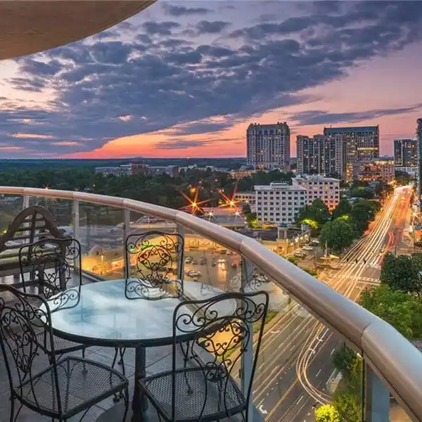ONE OF A KIND CONDOMINIUM AT THE PHOENIX