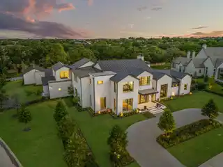 Distinctive Quail Hollow Luxury Estate