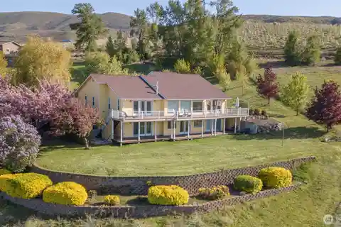 Exceptionally Well-Built Custom Home on 4.25 Acres