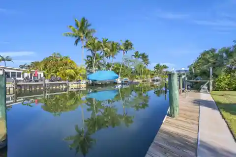 Rare Boater's Paradise