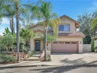 Remodeled Melinda Heights Home with Mountain Views