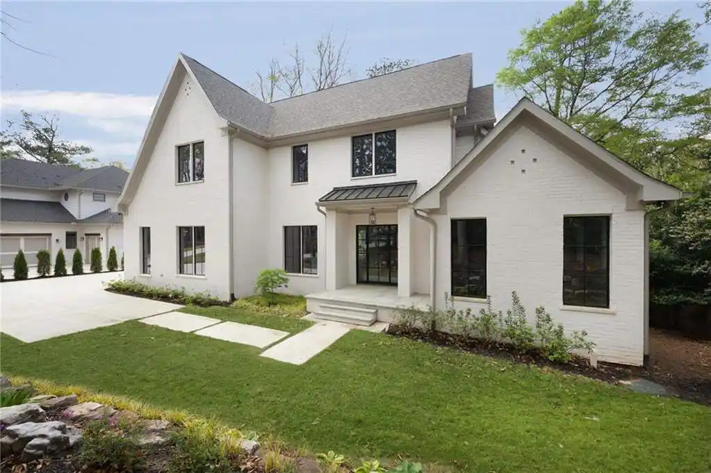 Exquisite New Construction