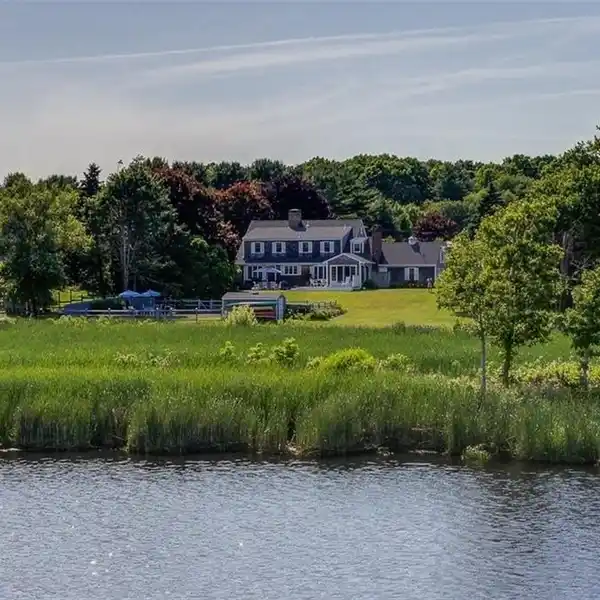 WATERFRONT SALTBOX IN A SPECIAL NEIGHBORHOOD
