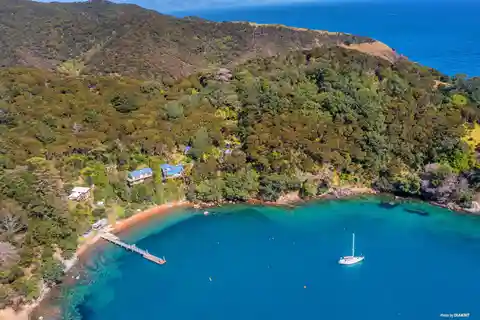 Stunning Waterfront Property on Great Barrier Island