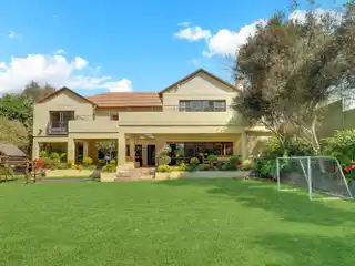 10 Bedroom House for Sale in Orchards