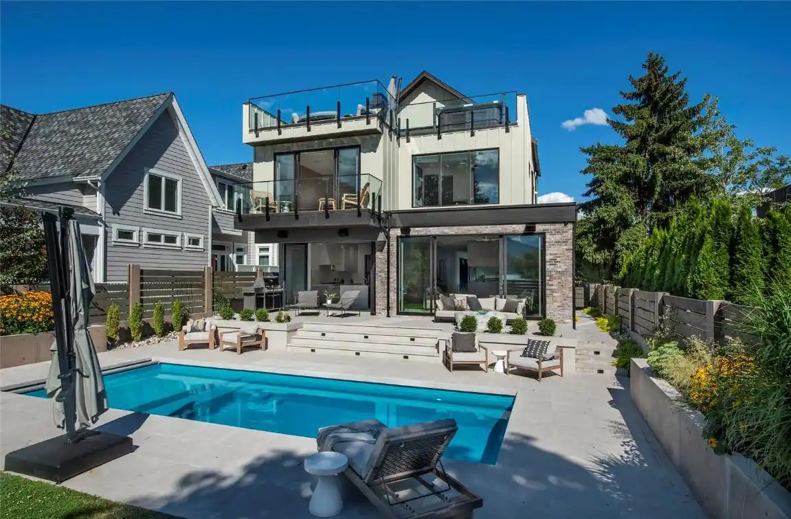 Spectacular and Thoughtful Modern Design