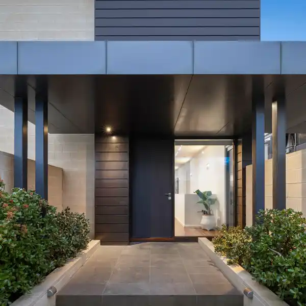 ABSOLUTE BEACHFRONT LIVING AT ITS FINEST