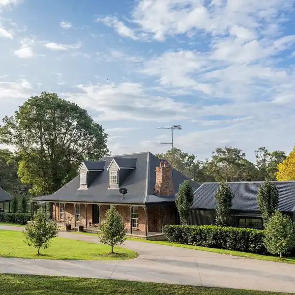 PRIVATE 17.4-ACRE PROPERTY