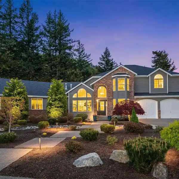 BEAUTIFUL LUXURIOUS HOME ON ALMOST 2 ACRES