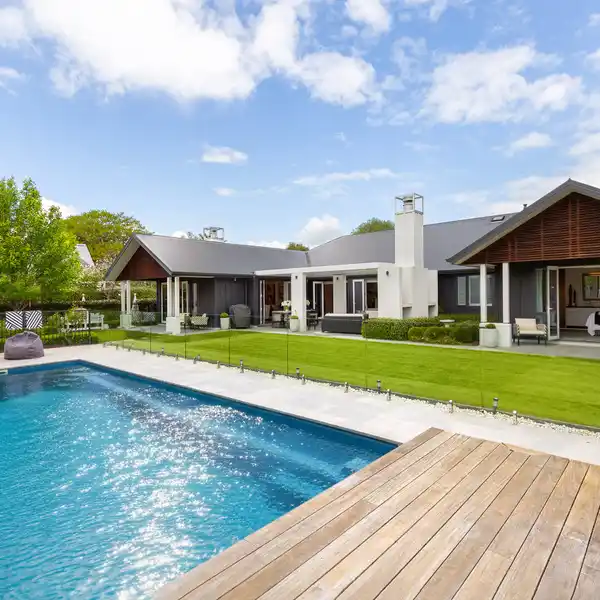 BEST IN ITS CLASS – DESIGNED BY ALAN MINTY