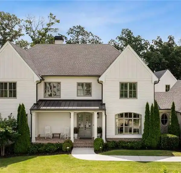 NEWER CONSTRUCTION IN A GATED ENCLAVE