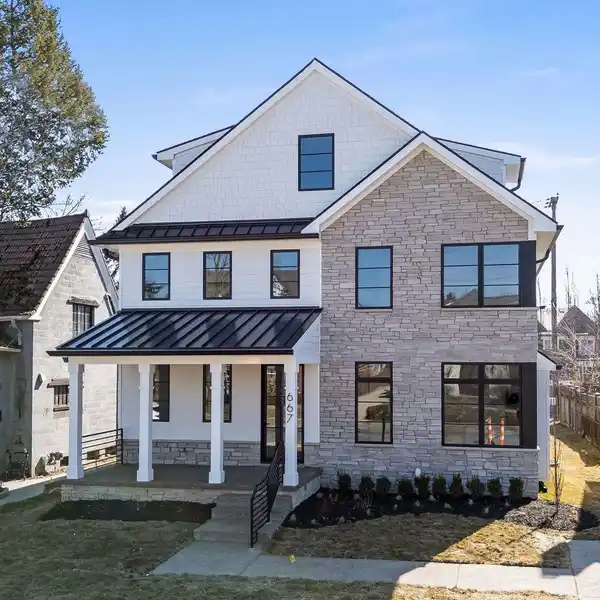 STUNNING NEW CONSTRUCTION NEAR DOWNTOWN BIRMINGHAM