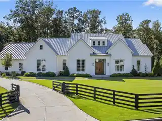 Better-Than-New Ranch in Prime Location