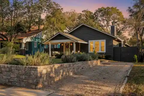 Sophisticated Richland-West End Bungalow with Modern Upgrades