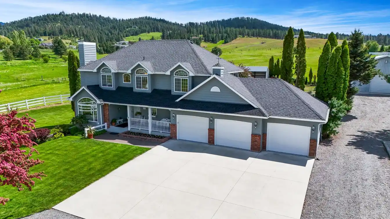 Gorgeous Traditional Home on Five Acres