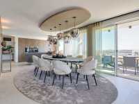 EXCLUSIVE NEWLY RENOVATED PENTHOUSE