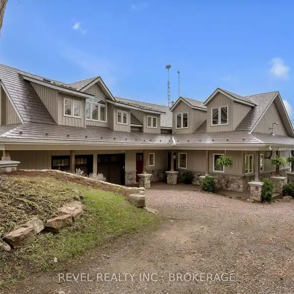 LUXURY WATERFRONT LIVING ON DOG LAKE