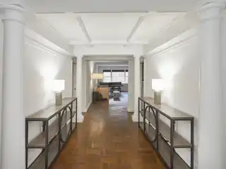 Popular Residence in Sutton House Luxury Co-op