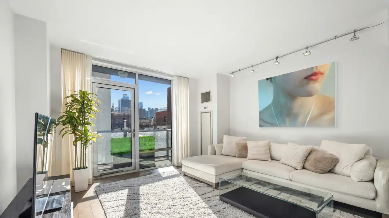 Beautifully Modern Two Bedroom Residence in Hell's Kitchen