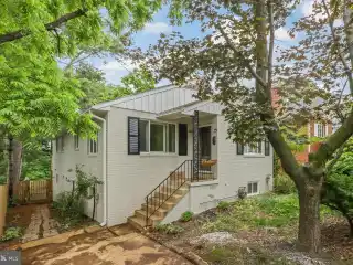 Peaceful Maywood Oasis with Versatile Lower Level