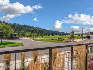 Immaculate Twin Home in Atlas Mill