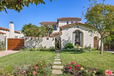 Elegant Spanish Escape with Sparkling Pool