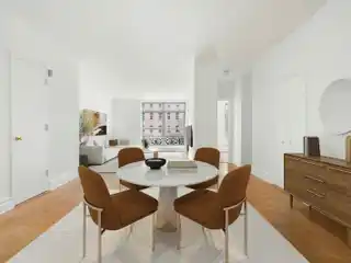 Classic Edwardian Five with Several Original Details