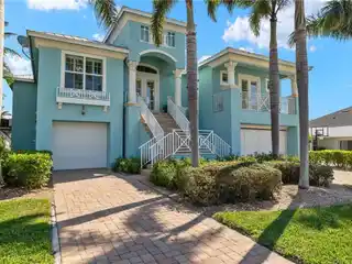 Custom Waterfront Paradise