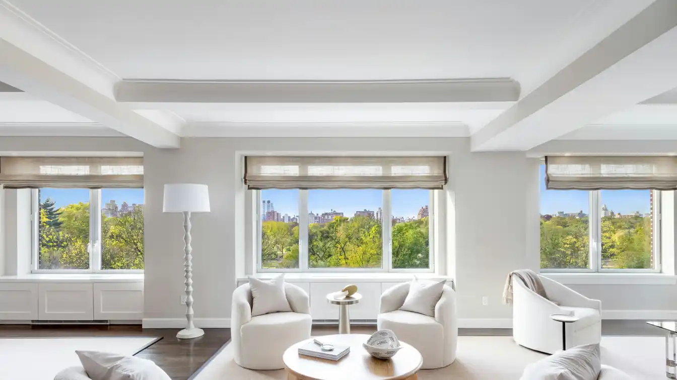 Townhouse Alternative on 5th with Park View