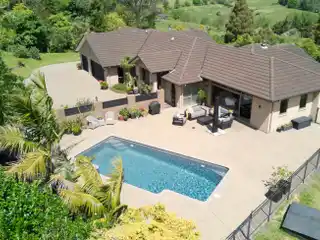 25 Acres of Luxury on the Clifton Peninsula