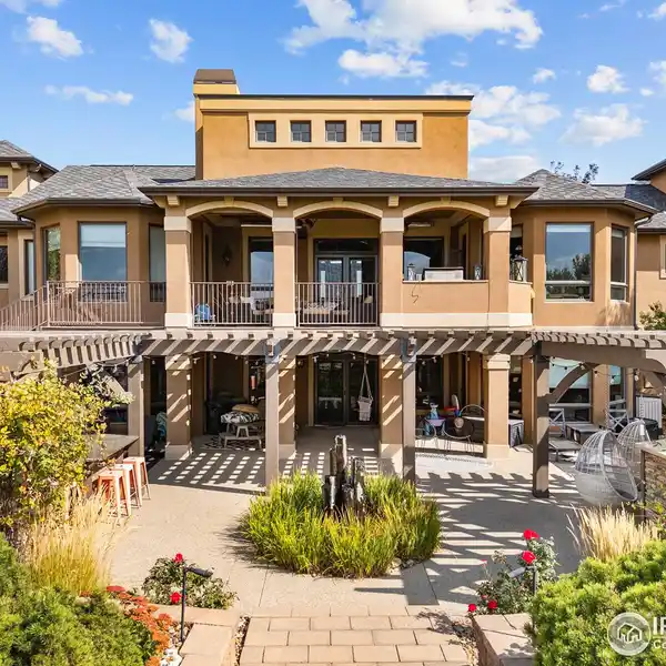HIGH-END MODERN LUXURY MASTERPIECE