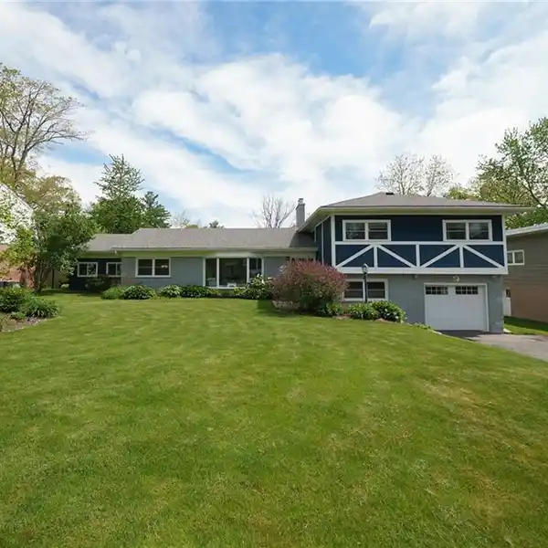 RARE FIND IN PRESTIGIOUS WYNDHAM HILLS