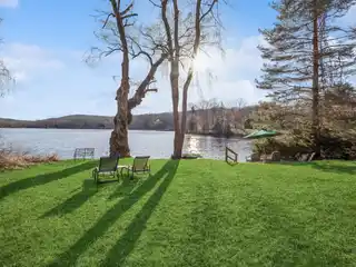 Lakefront Retreat Home