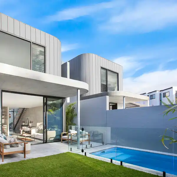 NEW HOME BUILT TO PREMIUM STANDARDS