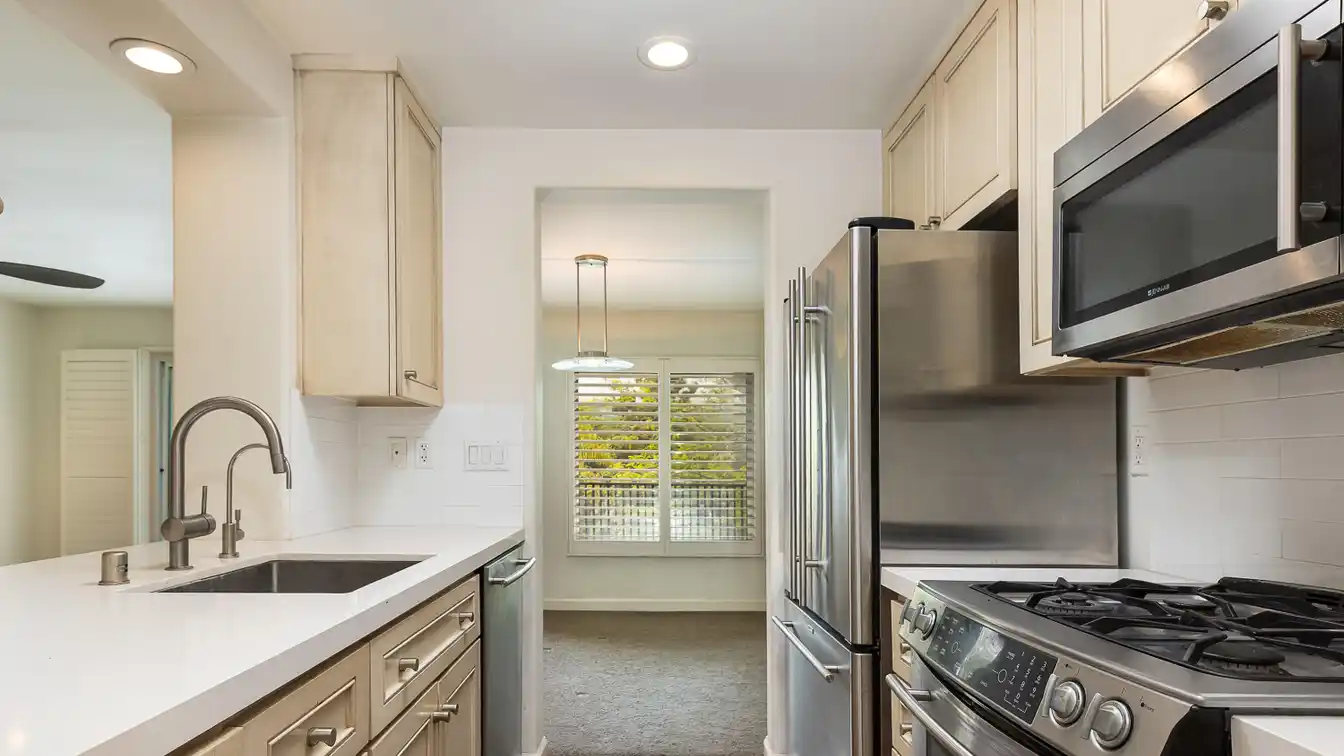 End-unit Retreat in El Escorial Villas