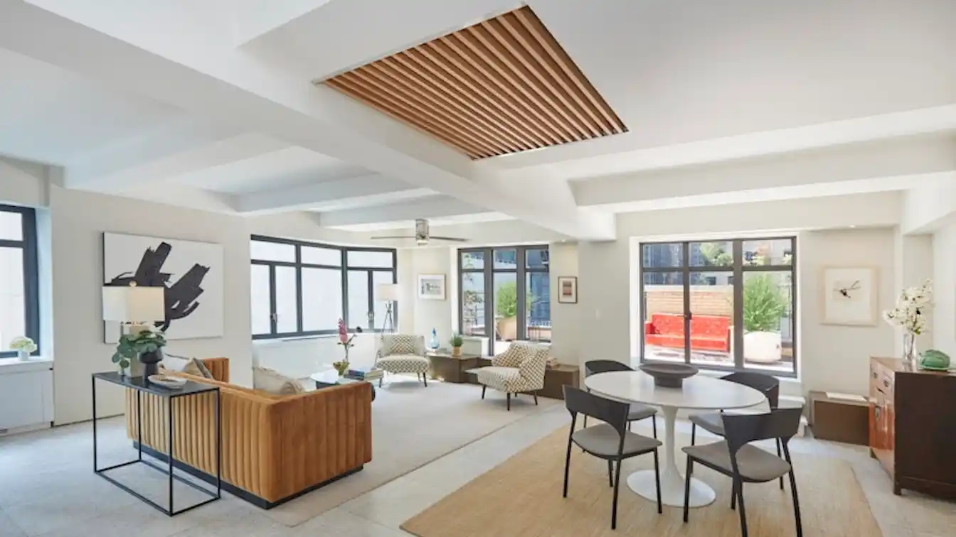 Remarkable Residence in the Heart of Midtown Manhattan
