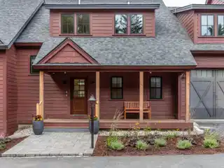 Brand New Luxury Stowe Townhouse