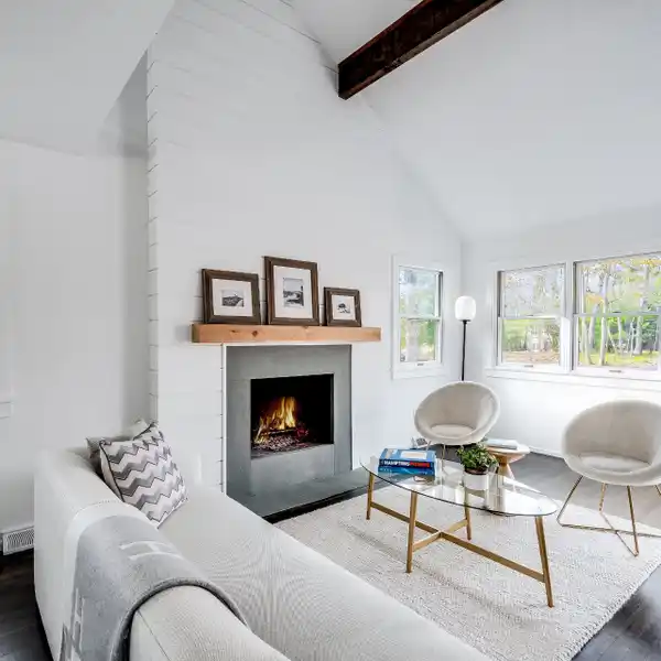 NEWLY RENOVATED HAMPTONS HAVEN