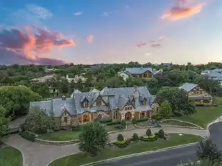 Incredible Simmons Estates Property
