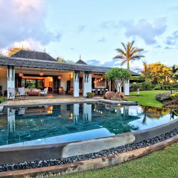 EXCEPTIONAL VILLA IN A LUSH SETTING
