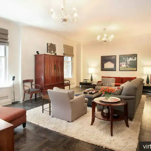 GRACIOUSLY PROPORTIONED ONE BEDROOM